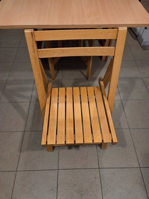 Masa extensibila cu 4 scaune, 160 cm x 90 cm