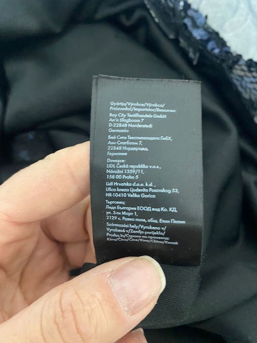 Костюм с поедками