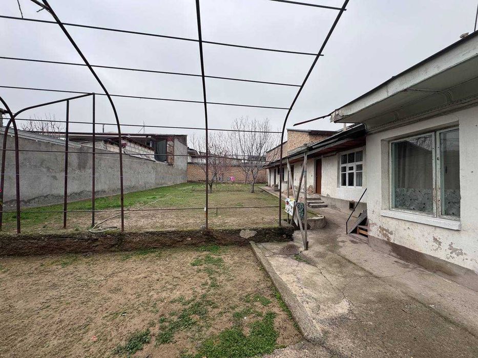 Участок на Юнусабаде 6,75 соток. Фасад 15 м. глубина 45 под застройку=