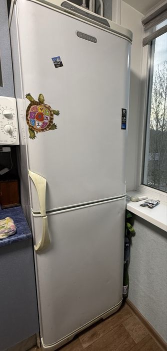 холодильник Бирюса