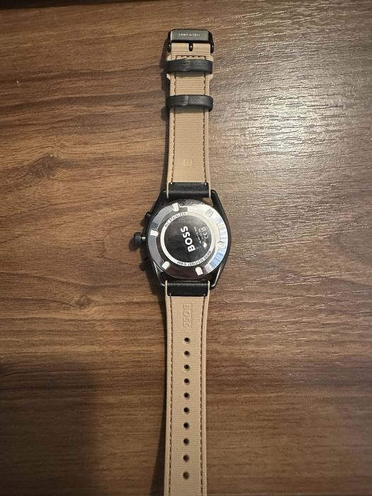 Ceas boss nou fara eticheta