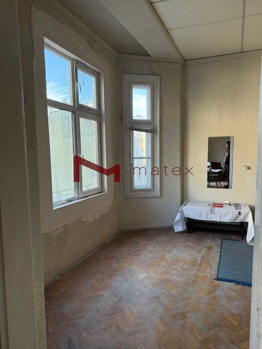 Продава се Тристаен апартамент в Варна, Операта - 85 кв.м за 2824 €/кв.м - Снимка #4