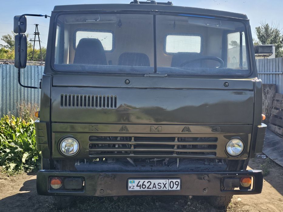 Продаю камаз тягачь