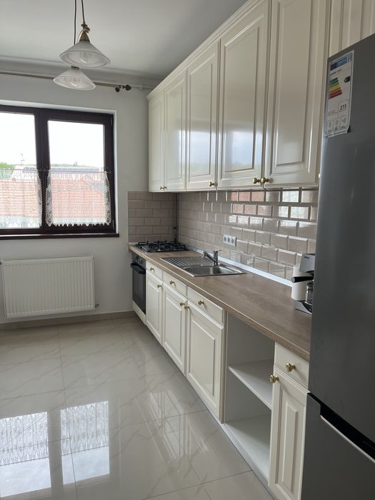 Apartament de inchiriat