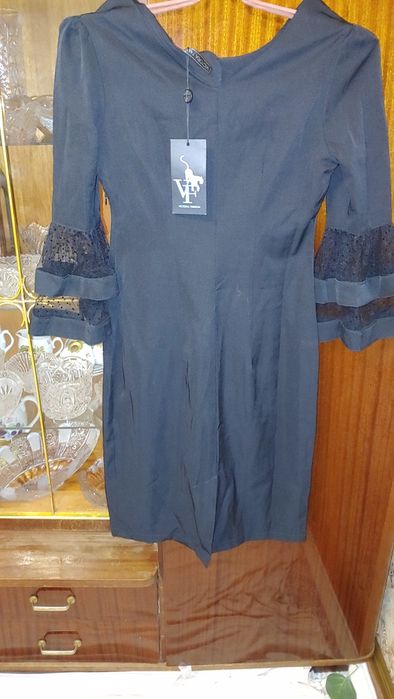 Новое платье черного цвета