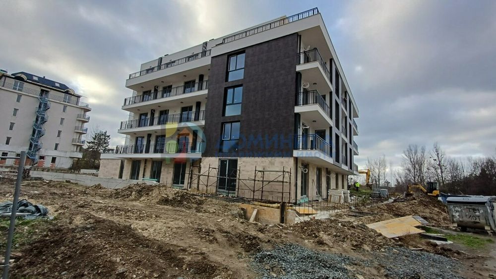 Продава се Двустаен апартамент в Царево - 66 кв.м за 659 €/кв.м - Снимка #21