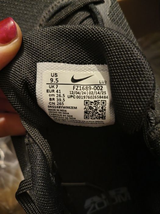 Маратонки Nike air zoom