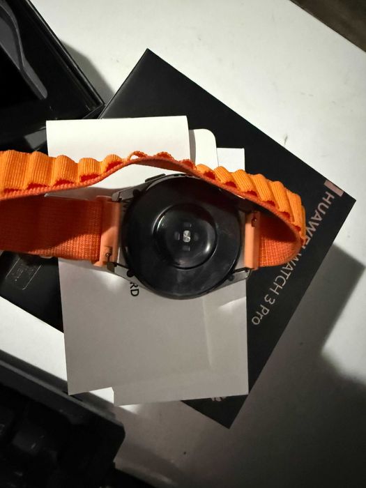 Продавам Huawei Watch 3 Pro