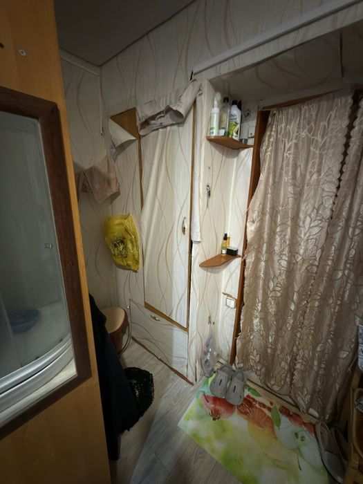 Продам общедитие.