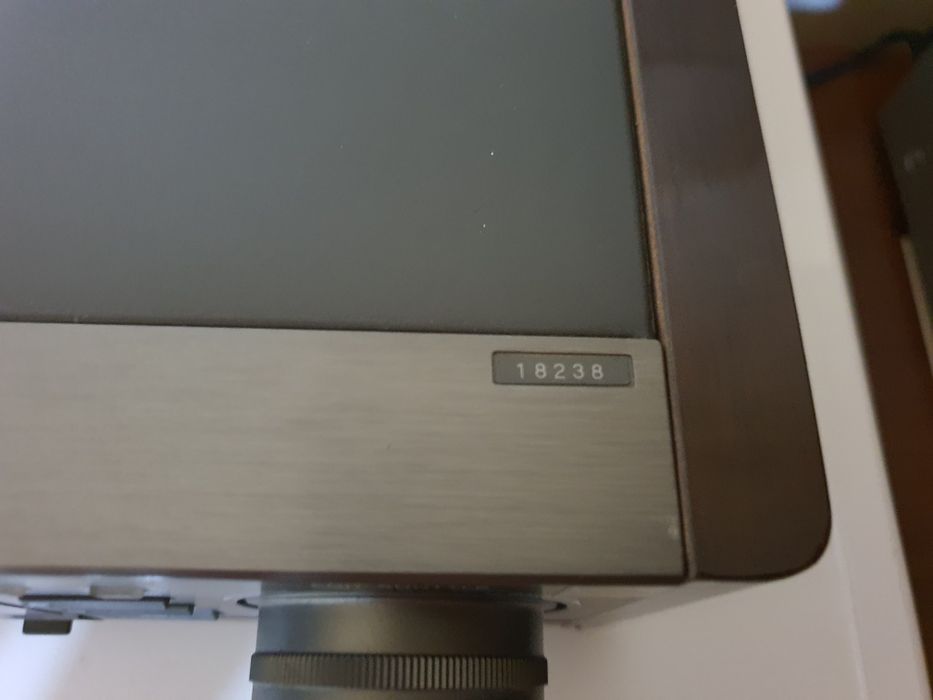 Sony-EV-S1000E i8