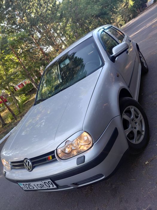 Volkswagen golf 4