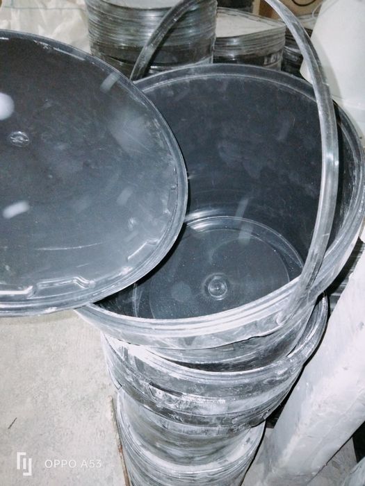 Продам ведра 18л