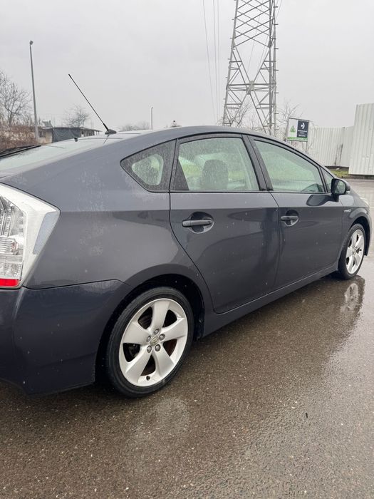 TOYOTA Prius 2010 — imagine 3