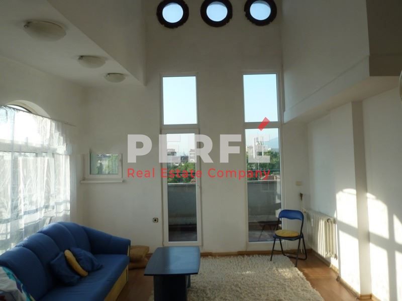 Продава се Мезонет в София, Център - 123 кв.м за 1952 €/кв.м - Снимка #2