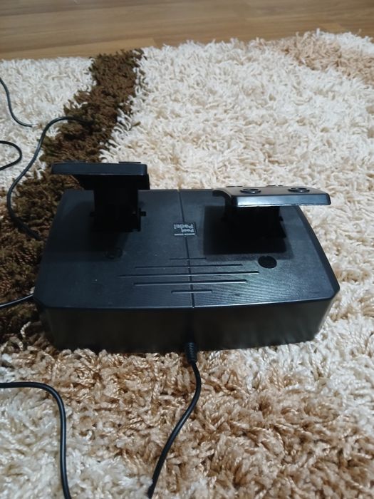 Vând Volan Myria mg7400.Mai multe detalii în privat și descriere!!!