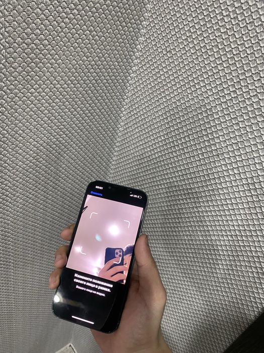 Продам iphone 13 128 гб