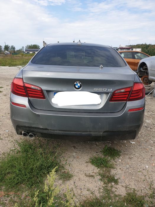 Dezmembrez BMW seria 5 f10 motor 2.0 diesel 184 Hp