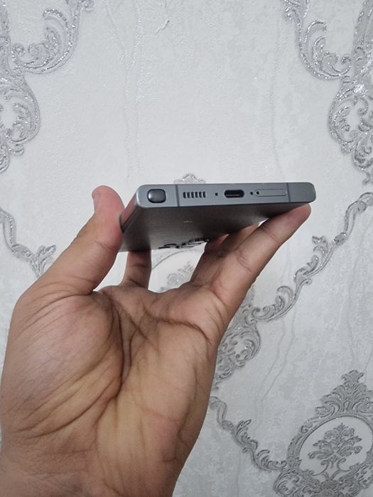 Samsung S23 ultra 12x512gb