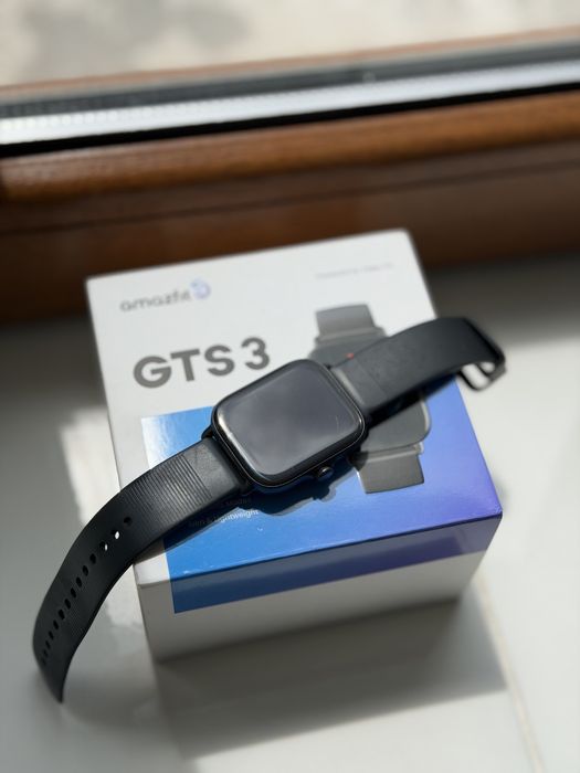 Смарт часовник Xiaomi Amazfit GTS 3 пълен комплект