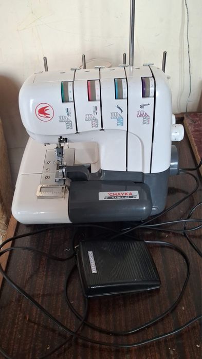 Оверлок Чайка 649