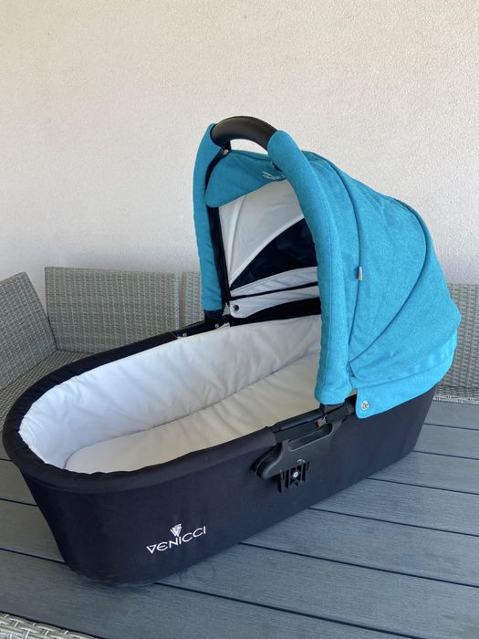 Carucior bebe Venicci