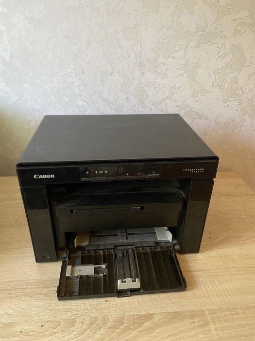 Принтер Canon MF-3010