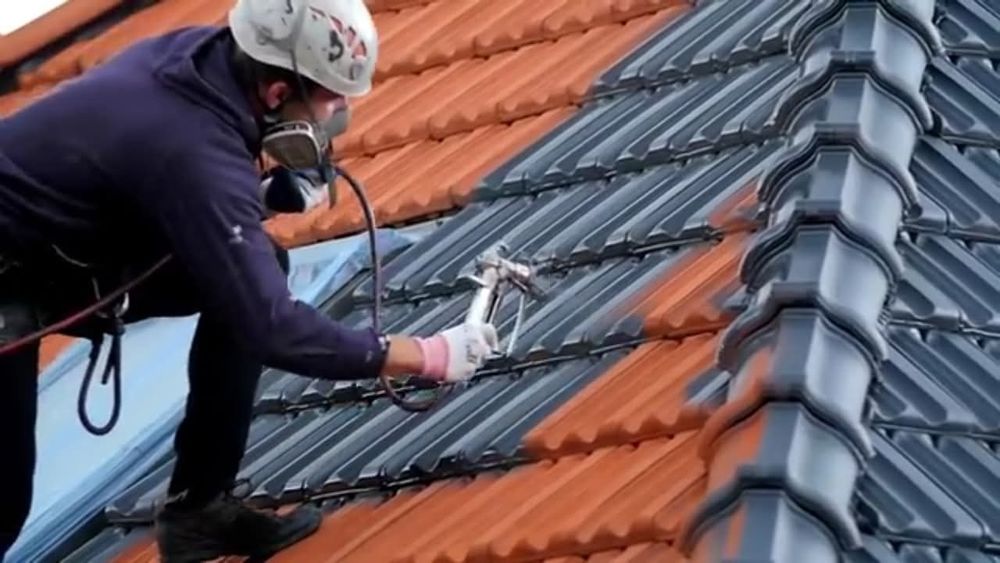 Vopsim orice tip de tablă  la case/vile/structuri metalice