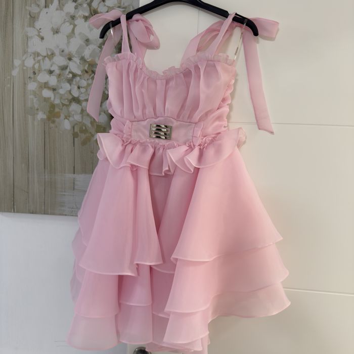 Дамска Рокля в перфектно състояние