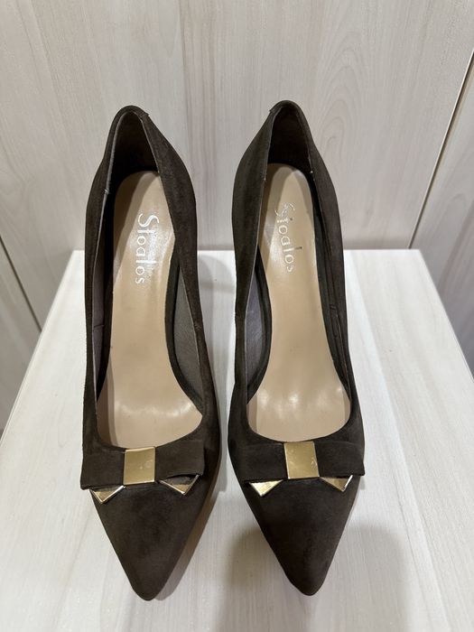 Туфли на каблуке