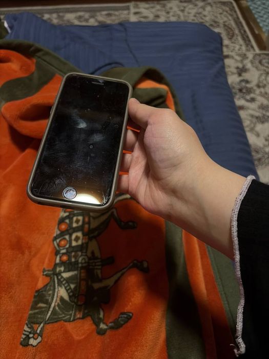 iPhone 7 yaxshi holatta