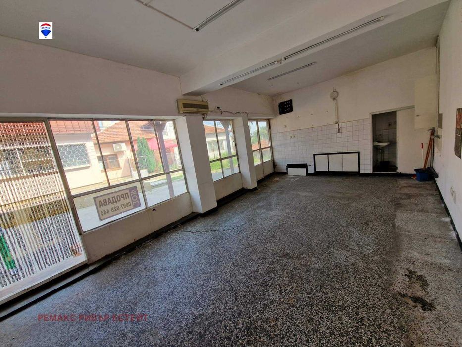 Продава се Магазин в Русе, Дружба 2 - 38 кв.м за 972 €/кв.м - Снимка #3