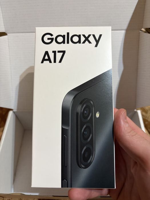 Продавам samsung A17 НЕРАЗОПАКОВАН