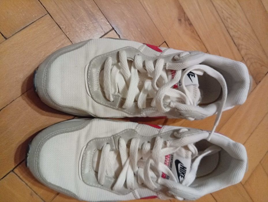 Дамски/детски маратонки Nike