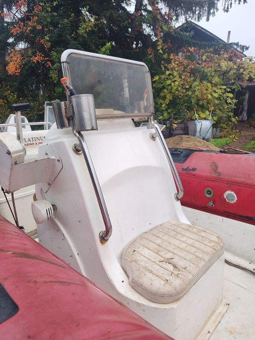 Лодка риб/RIB 5м. с колесар