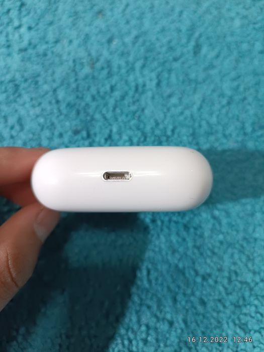 Без проводные наушники айрподс