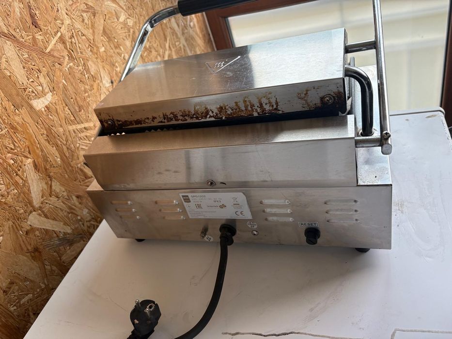 Grill electric profesional