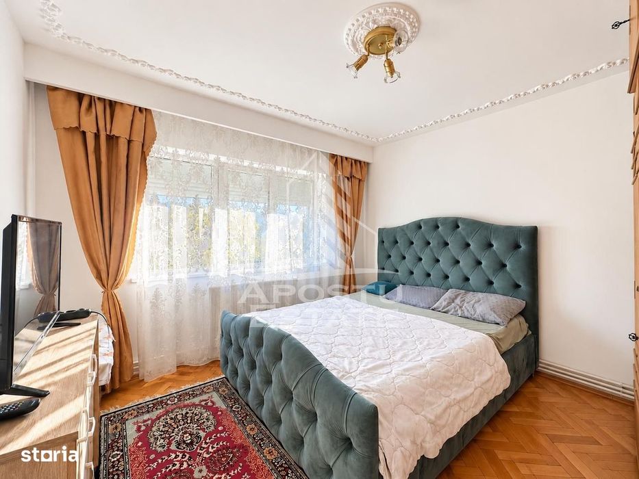Apartament 3 camere ,zona Podgoria ,80mp