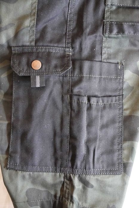 Къс работен панталон XL Cerva Crambe камуфлажен нов