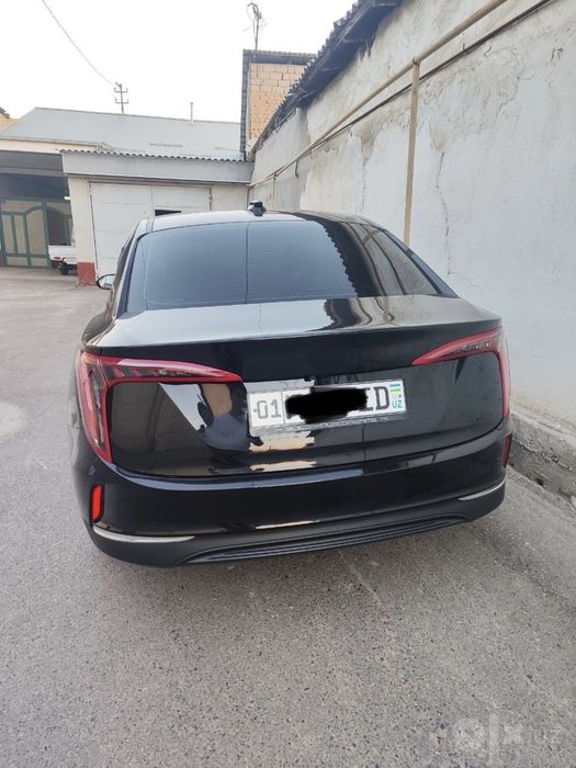 HONGQI EQM-5 XALOL Nasiya savdoga