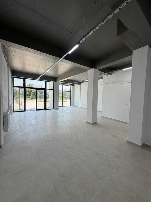 Spații comerciale de închiriat, Predate la cheie, complet finisate — Măgurele, Str. Codrului
