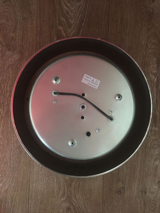 Продам светильники и люстры