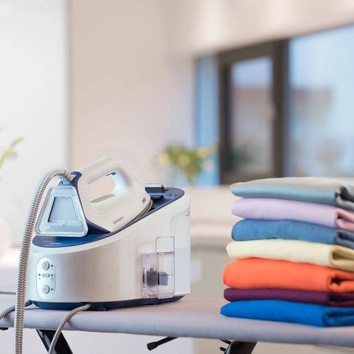 Парогенератор Braun CareStyle 5 IS5145 WH