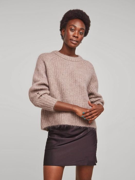 Y.A.S. пуловер много мек и топъл