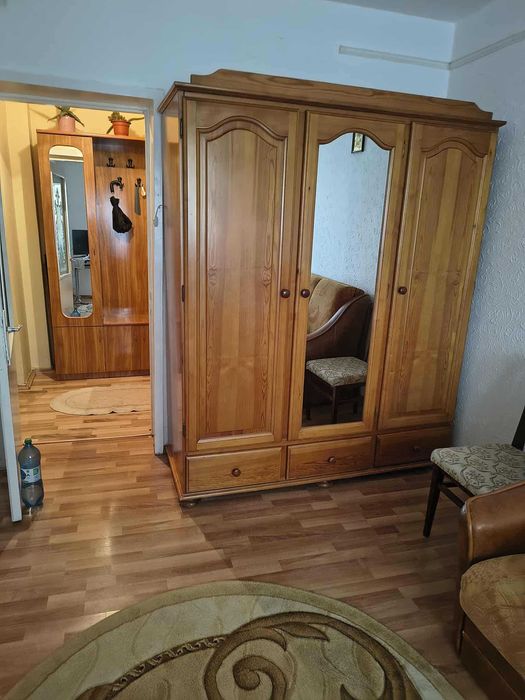 Inchiriez apartament 2 camere