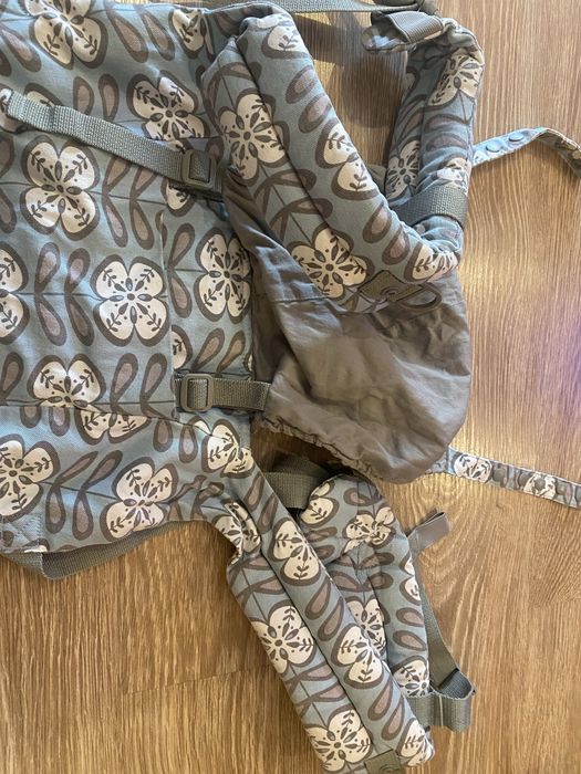 Ergobaby раница + подарък