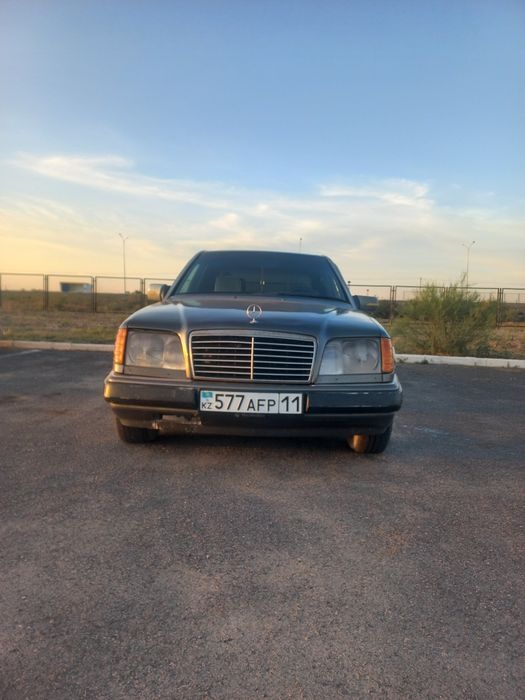 Мерседес бенс 124