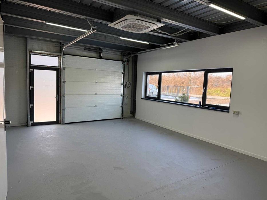 Inchiriere Hala + Birouri 600 mp, DN2, Afumati, Ilfov