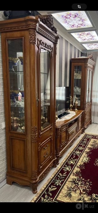 Новый шикарный мебель