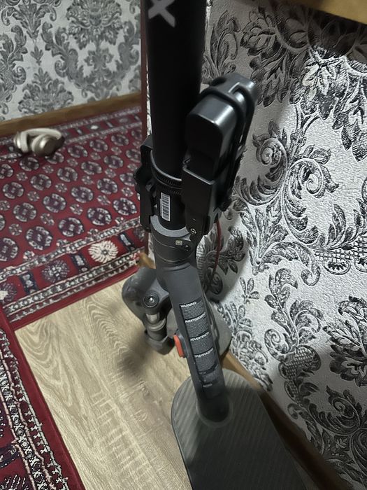 Продам самокат xiaomi 5