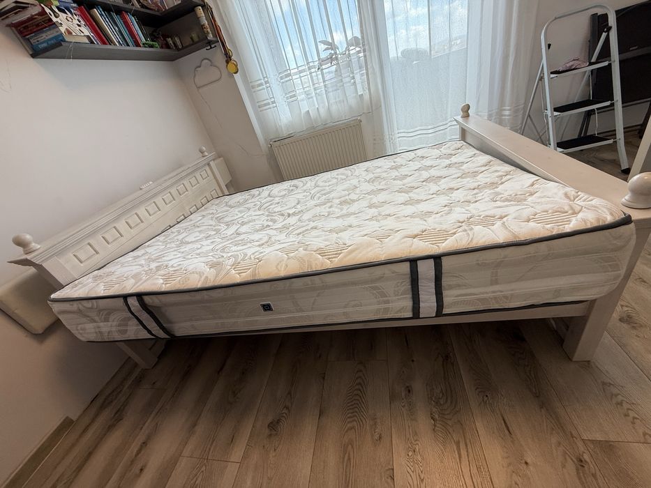 Vand pat din lemn masiv 160x200